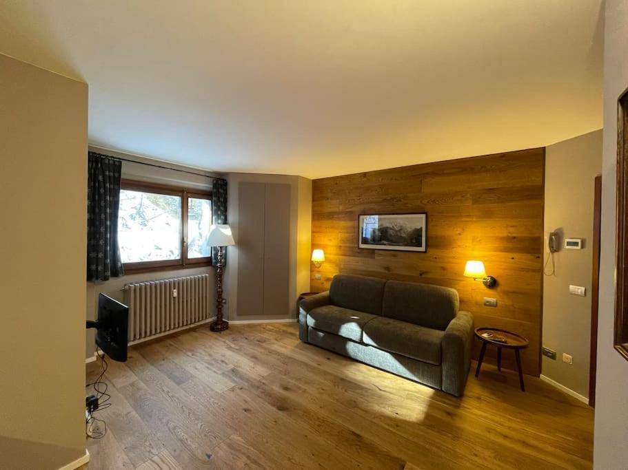 Apartamento Raffinato Ed Accogliente Monolocale Di Montagna Breuil-Cervinia Exterior foto